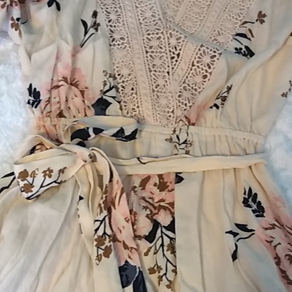 Romper - Picture 6 of 6